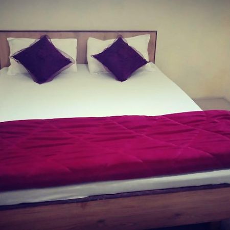 Jms Lodge Cserrapundzsi Kültér fotó